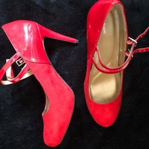 Style&co. Phone Red Heels
